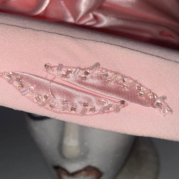 Beautiful Dress Hat / Church Hat by Gospel